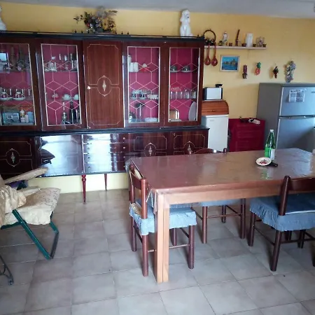 Calabria Holidays 2 בית נופש